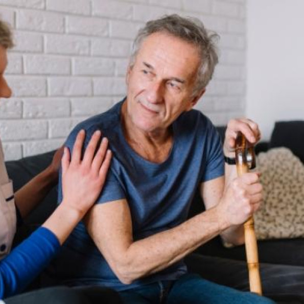 Ouihelp, une solution complète pour le maintien à domicile