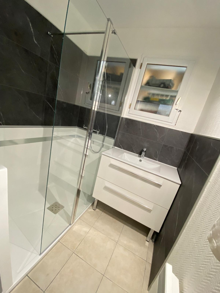 douche tiers inconnu - Romain Roland